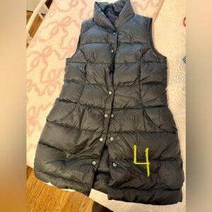 Lot of Lululemon Clothing (sz 4)